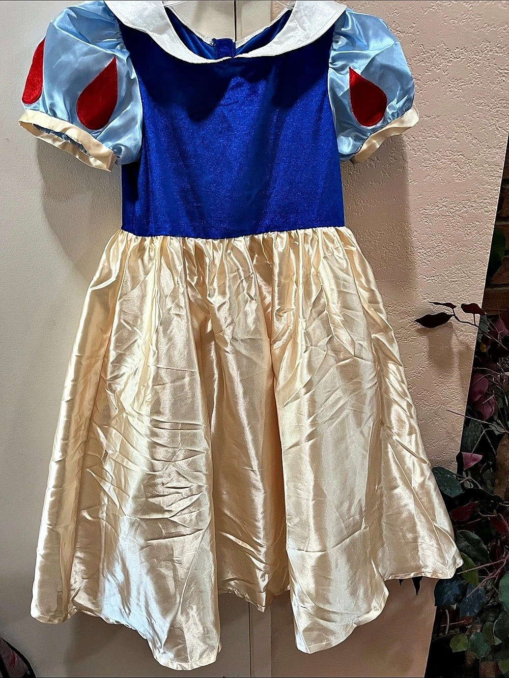 Snow White Costume Dress in Blue & Gold Like New